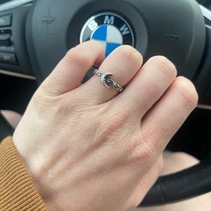 James Avery size 7 moon star ring